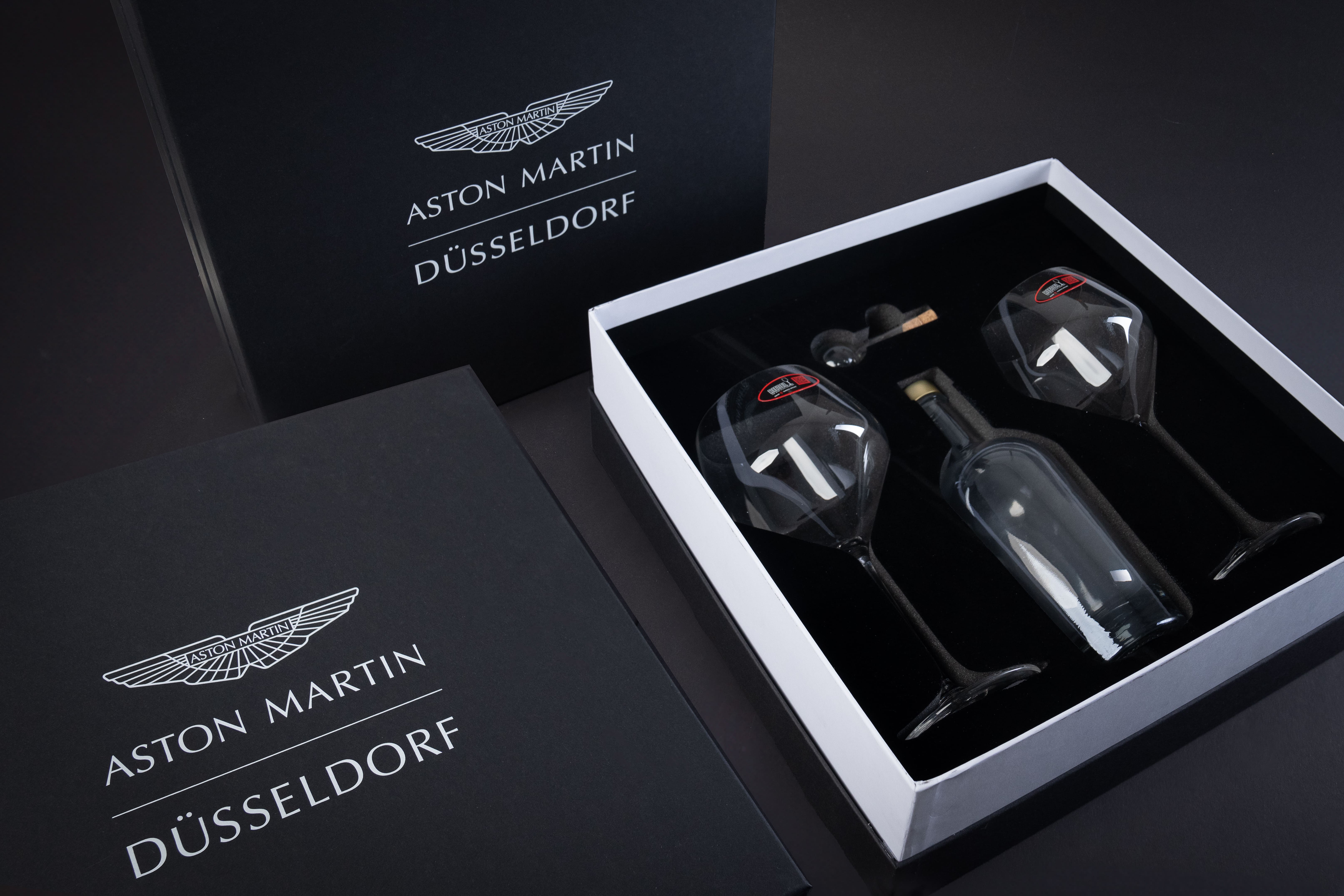 PROSY-ASTONMARTIN1